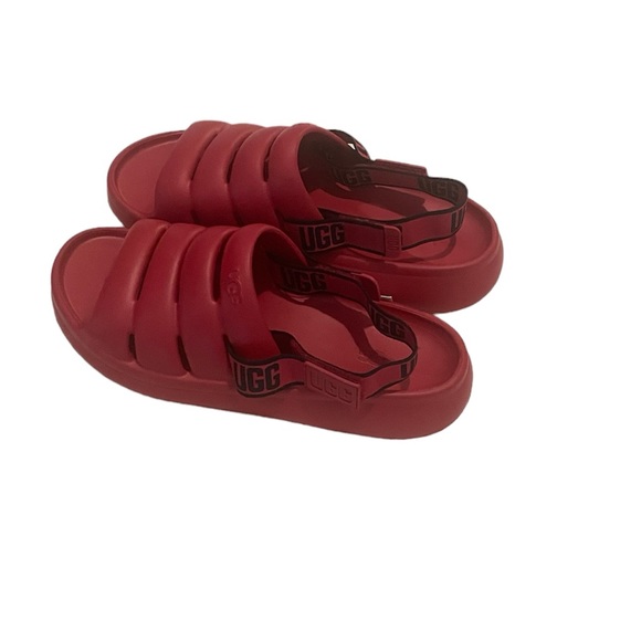 Sandals_&_Flip_Flops